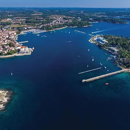 Stunning In Ferienhaus Poreč